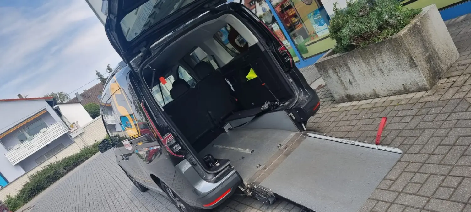 Autos von Fahrservice Sacher